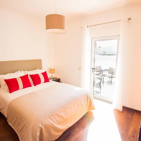 Beach View Nyaraló Albufeira